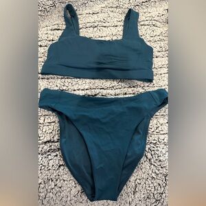 Women’s large fabletics teal swimsuit - worn once